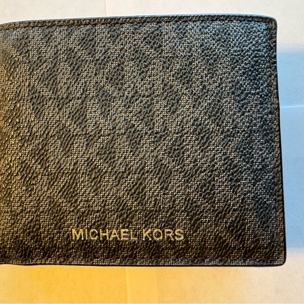 Michael Kors Black Leather Wallet & Key Fob